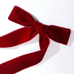 Noeuds de Noël en velours bordeaux élégants pour décoration de sapin et fêtes de fin d'année