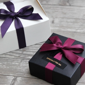 Elegant gift box with burgundy polyester ribbed ribbon and gold Especially For You sticker