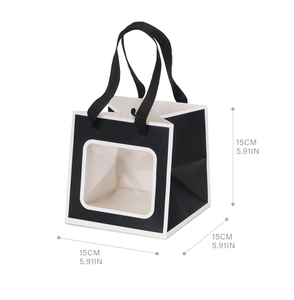 Sacchetto regalo quadrato con finestra, dimensioni 15cm e manici in tessuto nero