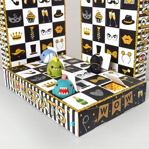 Scatola a sorpresa festa nero e oro con calendario 24 griglie e giochi in feltro
