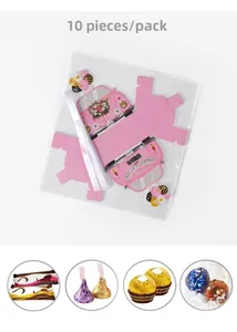 Detail of pink car-shaped wedding candy boxes with 10 pieces and satin ribbons