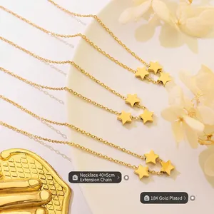 Collier minimaliste plaqué or 18 carats avec pendentifs étoiles et chaîne punk