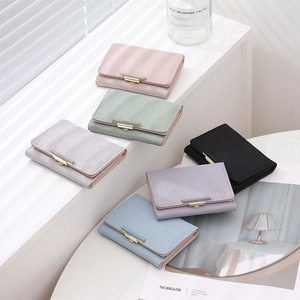 Rhombic quilted tri-fold women's short wallets in six Morandi colors with gold snap closure