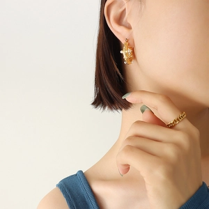 French Style Hammered U-Shaped Hoop Earrings Titanium Steel 18K Gold Plated Imitation Artificial Pearl Zircon Vintage Jewelry