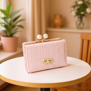 Women's Short PU Wallet Vintage Sweet Artificial Pearl Kiss Lock Golden Bow Tri-fold Coin Purse Compact Multi Slot Card Holder