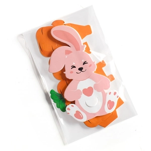 Schattige konijn- en wortelkaartenset voor het verpakken van koekjes en snoepgoed