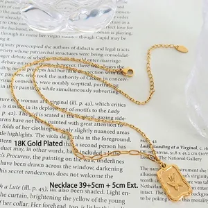 Retro butterfly square pendant necklace in 18K gold plated steel with split chain design