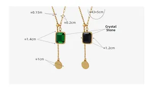 Détails du collier pendentif en cristal avec étiquettes de taille et design à glands