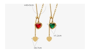 Detail view of heart pendant necklace with dimensions 43+5cm length and 1.2cm charm width