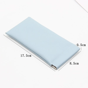 Light blue PU leather glasses pouch with automatic closing and size dimensions