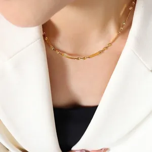 Golden blade chain necklace with creative textured splicing worn by model in professional style