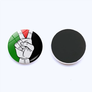 Detail of Palestine flag magnet showing crystal surface and magnetic backing