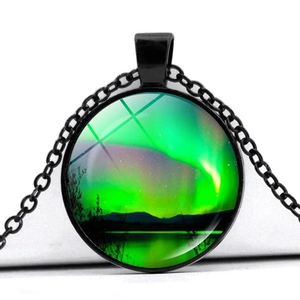 Collier Aurore Boréale Pendentif Gemme du Temps en Verre Rond Alliage de Zinc Chaîne Noire Hommes Femmes Bijoux Mode