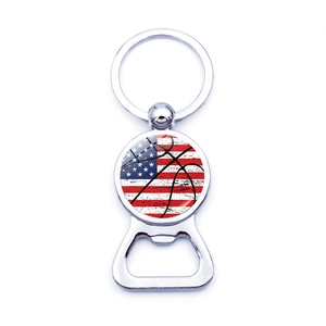 Llavero abridor de baloncesto en metal plateado con diseño de bandera americana