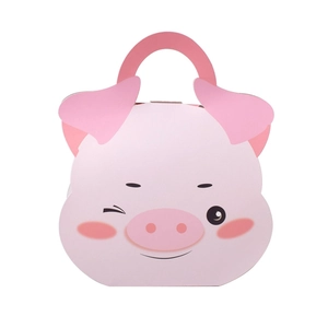 Pink cartoon pig gift box with handle made of thick paper for candies and treats