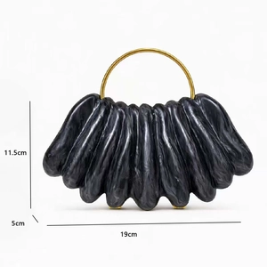 Detailed size measurement of black marble acrylic wavy evening clutch bag and dimensions