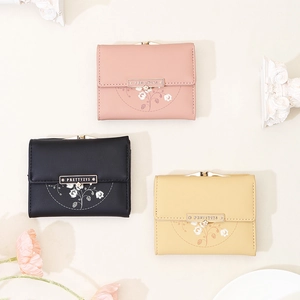 Short PU leather trifold wallets for women with floral prints and metal snap closures