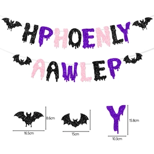 Dettagli dello striscione pipistrello di Halloween con misure delle lettere glitterate