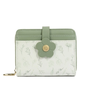 Short women's floral wallet with PU leather patchwork, zip closure and flower clasp