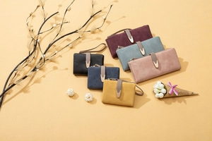 Multi-color retro matte leather wallets and card holders in various long and short styles