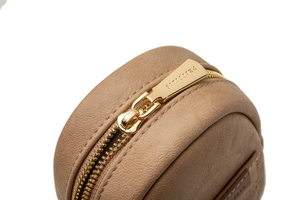 Detail of PRETTYLYS khaki leather coin purse showing premium gold zipper and logo engraving