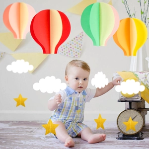 Décorations suspendues montgolfière en papier 3D avec nuages et étoiles pour chambre d'enfant