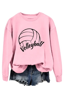 Dettaglio della felpa rosa a girocollo con stampa nera di pallavolo e trama in cotone