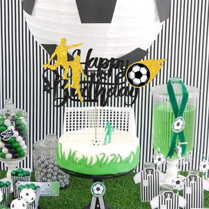 Décoration de gâteau de football avec signe Happy Birthday pailleté et joueur