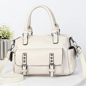 Chic off-white leather Boston bag with litchi grain and wide shoulder strap