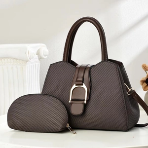 Elegant Woven PU Leather Handbag And Coin Purse Large Capacity Commuter Shoulder Bag With Golden Buckle For Women