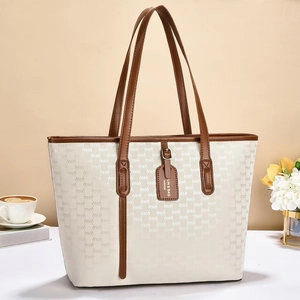 Classic large capacity tote bag with geometric pattern and brown leather straps