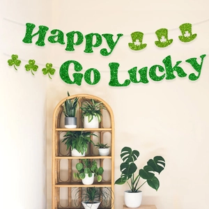 Happy Go Lucky Bannière St Patrick Jour Papier Pailleté Vert Trèfle Chapeau Leprechaun Décoration Suspendue Fête