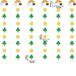Guirlande St. Patrick avec décorations arc-en-ciel, pièces d'or et trèfles verts