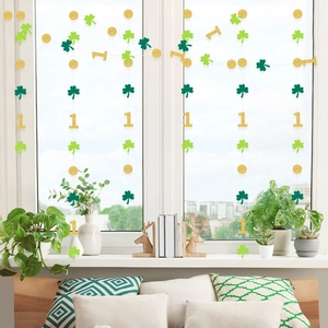 Guirlande trèfle de la Saint-Patrick et confettis dorés pour décoration de fête maison