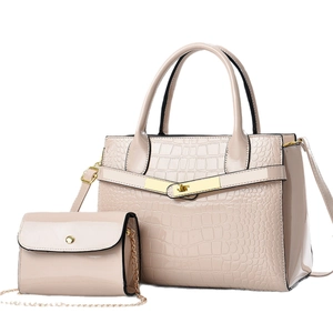 Set borsa a mano rosa cipria effetto coccodrillo e piccola borsa a tracolla con catena