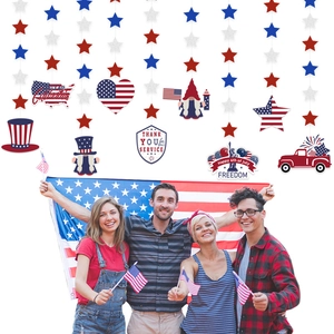 Kit déco fête de l'indépendance USA avec guirlandes d'étoiles et motifs drapeau américain