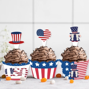 USA Independence Day cupcake wrappers and toppers set with red white blue stars and stripes