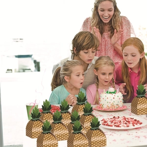 Pineapple shaped creative candy box for birthday parties and summer themed events