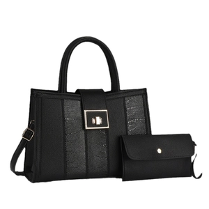 Set borsa tote e portafoglio neri in finta pelle con cuciture a trama coccodrillo