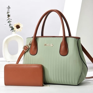 Ensemble de sac fourre-tout et portefeuille en cuir PU à rayures vertes et marron