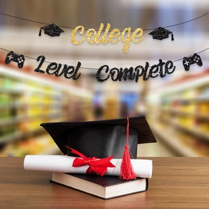 Détail de la bannière de remise des diplômes Level Complete avec texte et icônes jeu