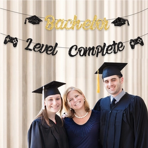 Banderole Bachelor Level Complete à paillettes noires et dorées avec icônes de diplôme