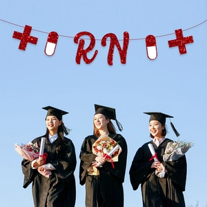 Striscione di laurea per infermiera RN rosso glitterato con icone a croce medica