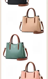 Empilement vertical de sacs à main en cuir PU mat en kaki, vert, rose et noir