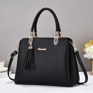 Fashion Women Pebbled PU Leather Handbag Large Capacity Tassel Decor Shoulder Crossbody Bag For Ladies Daily Casual Commuting