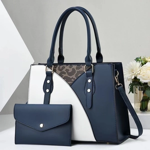 Grande borsa tote in contrasto blu e bianco con portafoglio coordinato in ecopelle