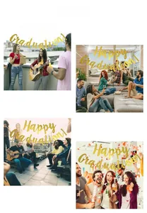 Bannière dorée Happy Graduation affichée dans diverses scènes de fête intérieures et extérieures