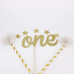 Décoration de gâteau ONE pailletée dorée avec pompons en tulle pour premier anniversaire