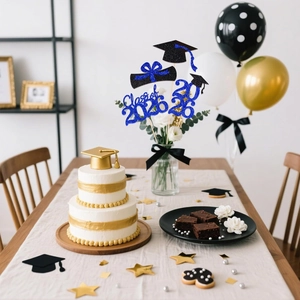 Set topper per torta laurea 2026 con glitter blu e cappello accademico per decorazioni