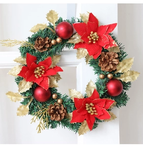 Dettaglio ghirlanda natalizia 30cm con stelle di Natale rosse e foglie dorate
